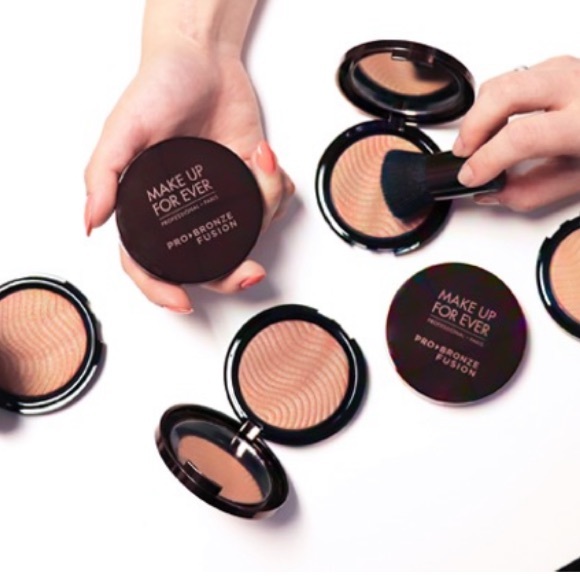 Makeup Forever - Pro Bronze Fusion Sun Kissed Glow Bronzer - Picture 6 of 6